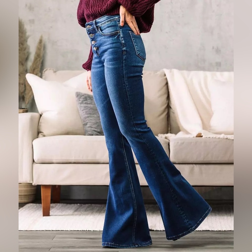 Bridge by Gly Elliot High Rise Super Flare Button Fly Medium Blue Jeans Sz. 30